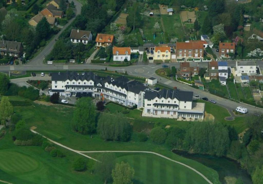 Best Western Plus Le Fairway Hotel & Spa Golf D'Arras 앙진상오빈 외부 사진